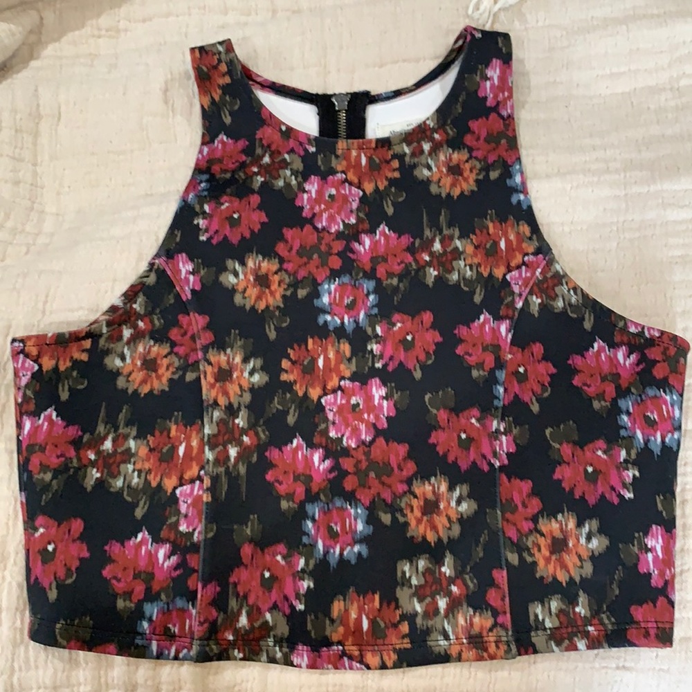 Abercrombie & Fitch top